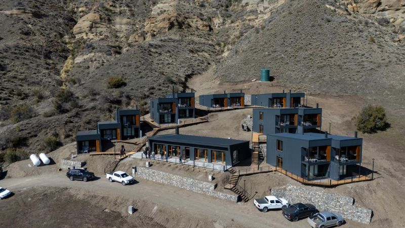 Torres inaugura el primer complejo turístico impulsado por la Ley de Promoción a las Inversiones Turísticas
