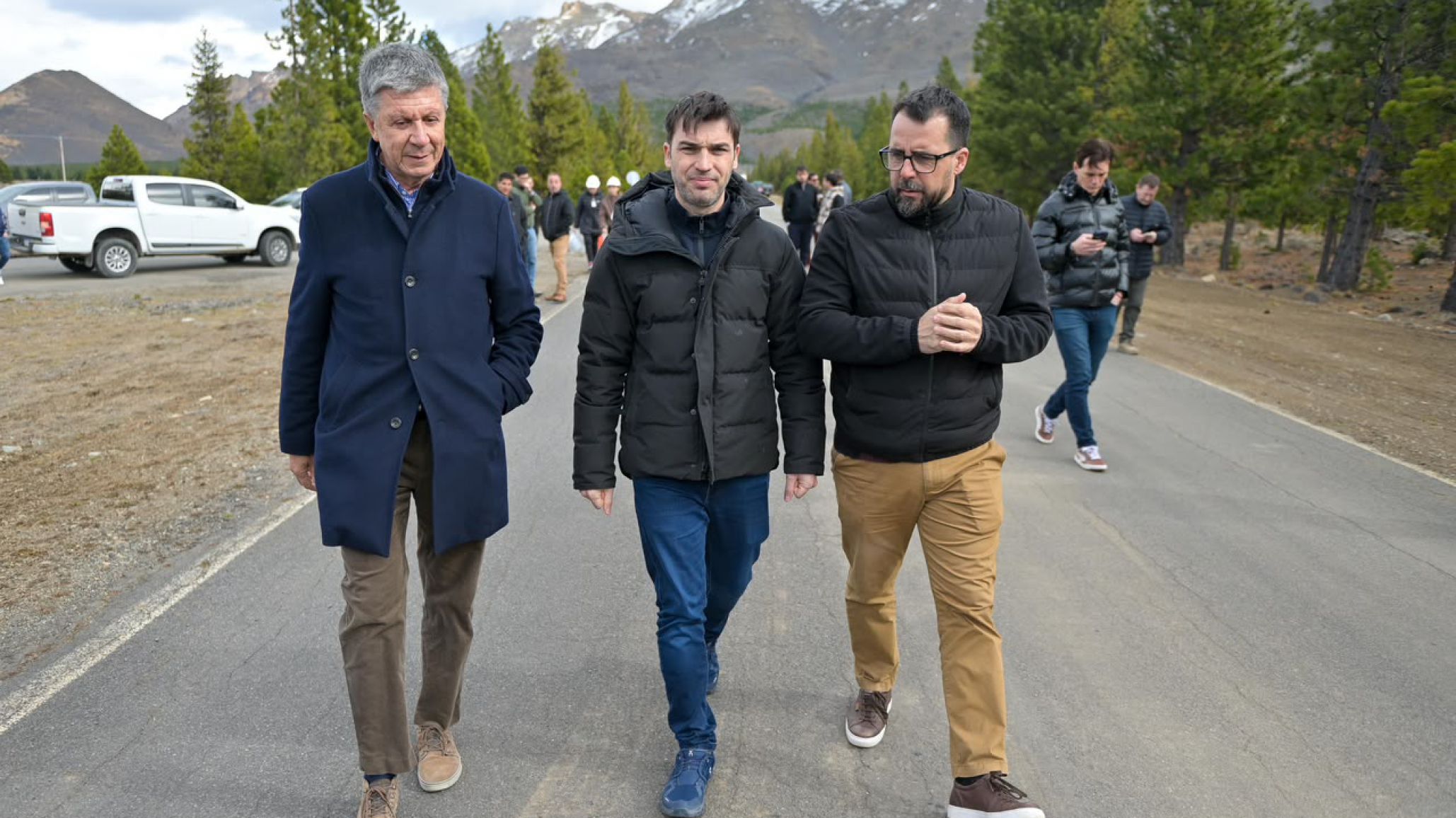 Torres supervisó el inicio de la obra del Aeropuerto de Esquel, clave para la conectividad de la Cordillera