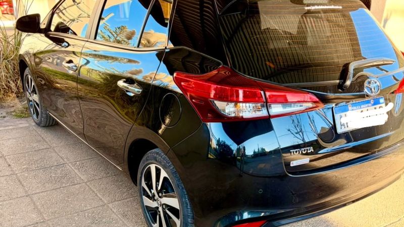 Una familia dormía cuando delincuentes entraron a su casa: robaron el auto que necesitan para llevar a su hijo a terapia