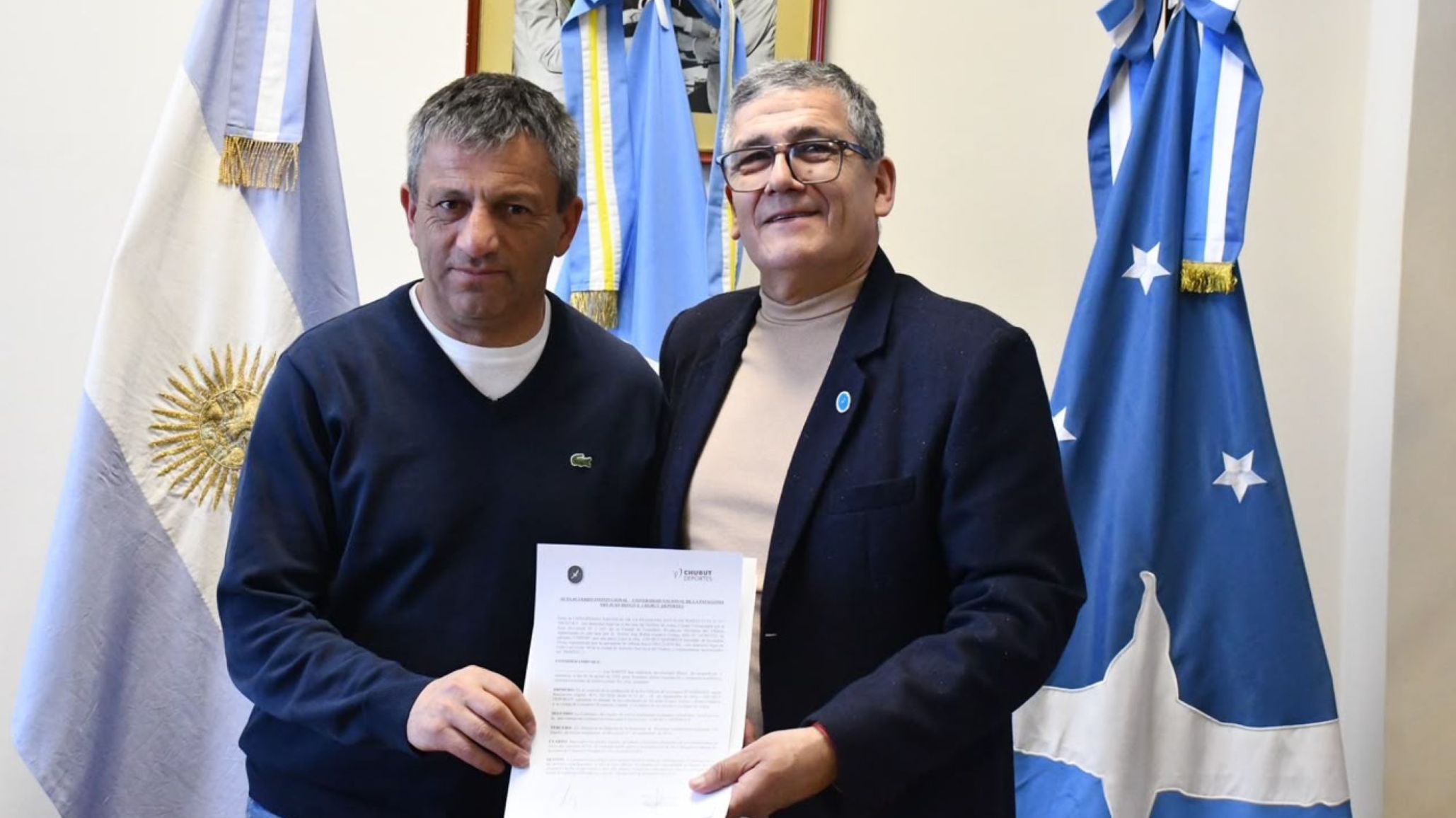 Chubut Deportes y la UNPSJB firmaron un acuerdo para acompañar los Juegos Intersedes