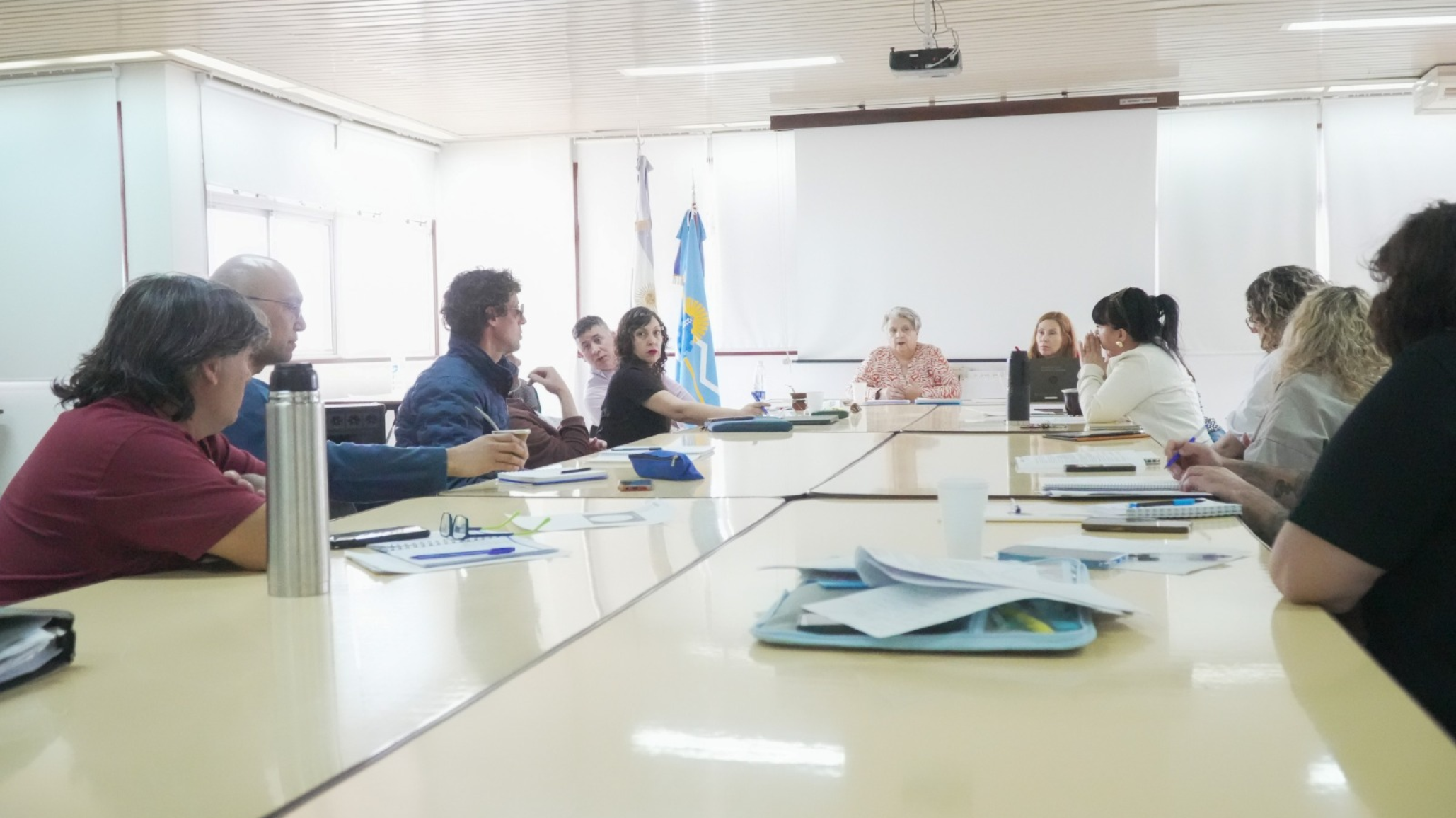 Chubut jerarquizará el rol de los profesores tutores y cambiará la forma de acceder a los cargos