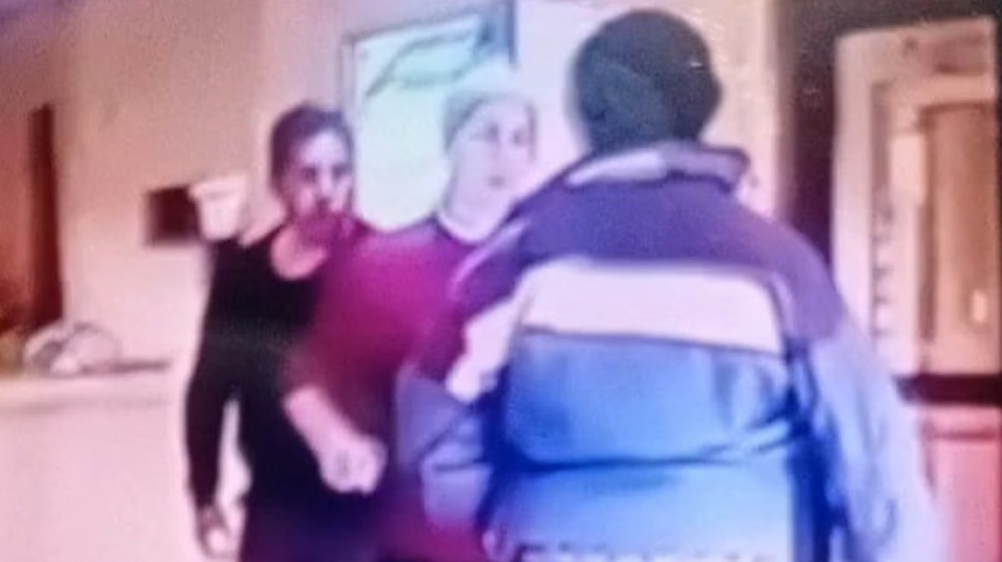 Un intendente estuvo a punto de ser apuñalado y su esposa lo salvó