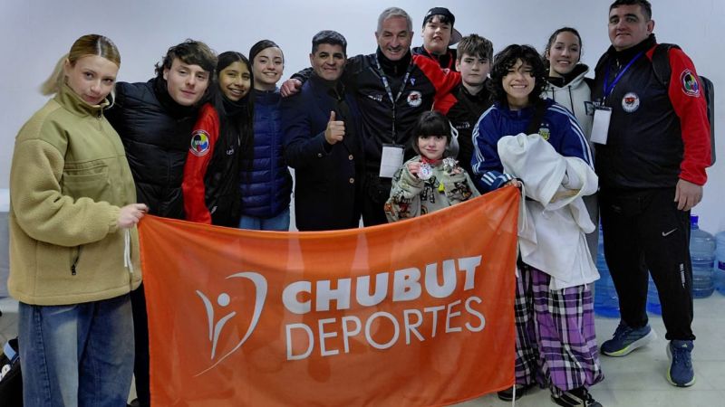 Deportistas chubutenses obtuvieron tres títulos nacionales y 12 medallas en el Torneo Argentino de Karate