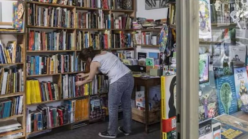 "El esfuerzo individual tiene un límite": librerías de todo el país reclaman la emergencia