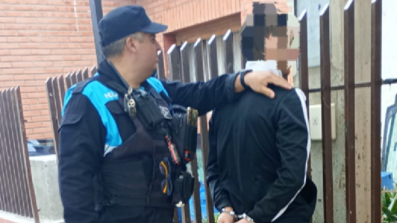 Comodoro: Cayó con tarjetas robadas tras gastar más de 860 mil pesos en una vidriería y un supermercado