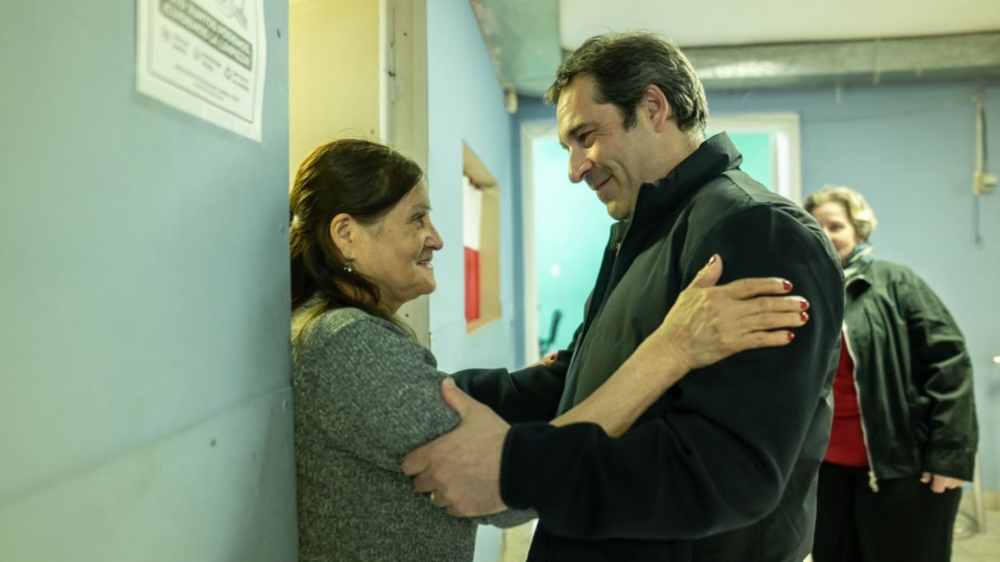 Luque se reunió con vecinos por los aumentos en las facturas de gas: "La gente está eligiendo entre comer o pagar los servicios"