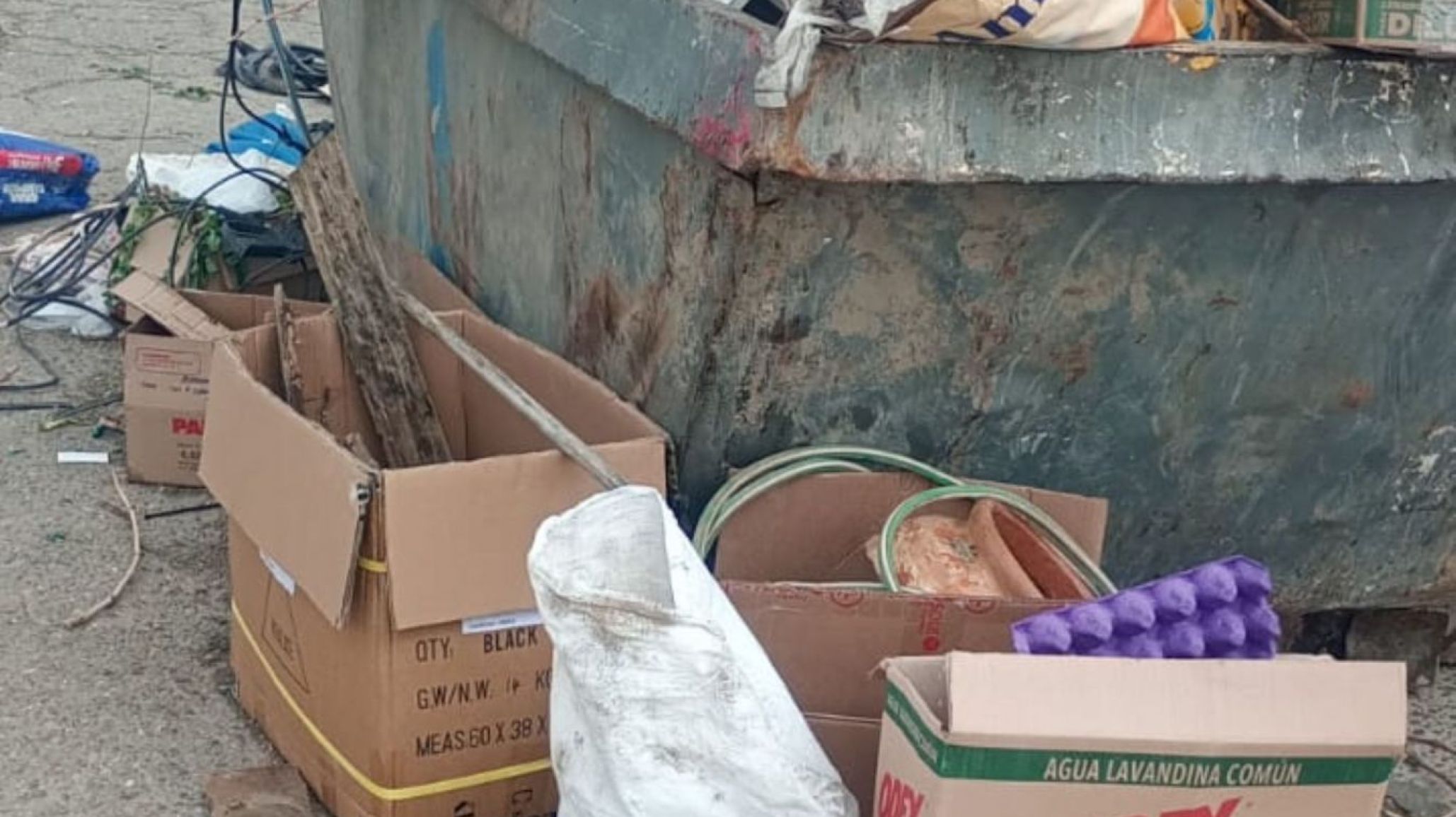 Comodoro: vecinos de San Isidro Labrador vuelven a reclamar por la acumulación de basura