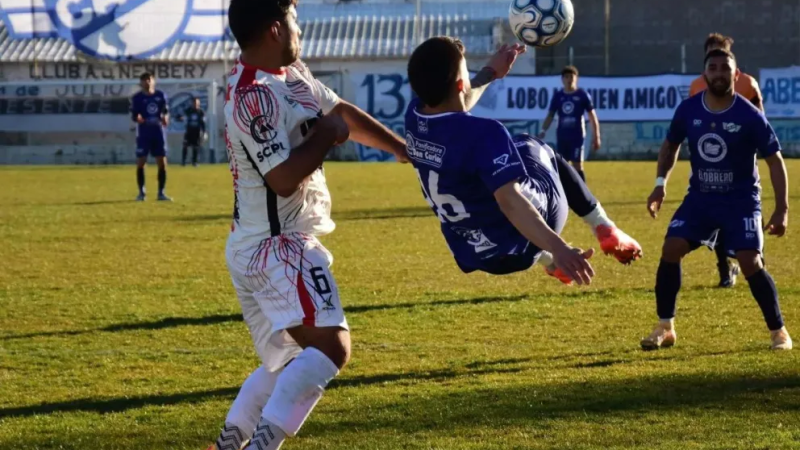 El clásico fue del Lobo: Newbery derrotó 3-1 a Huracán