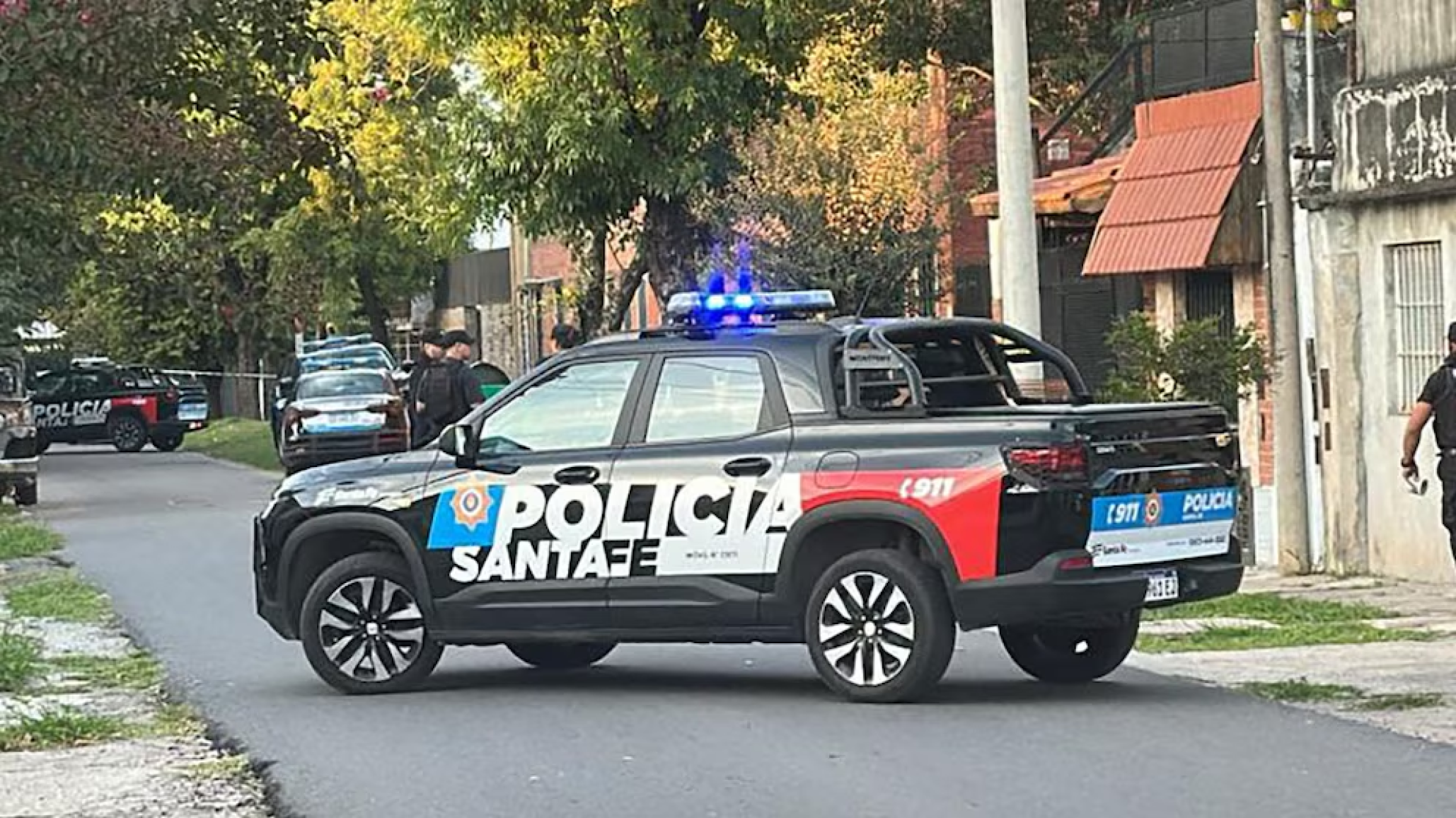 Horror en Rosario: sus dos hijos hallaron a su madre asesinada a golpes y puñaladas en la cocina