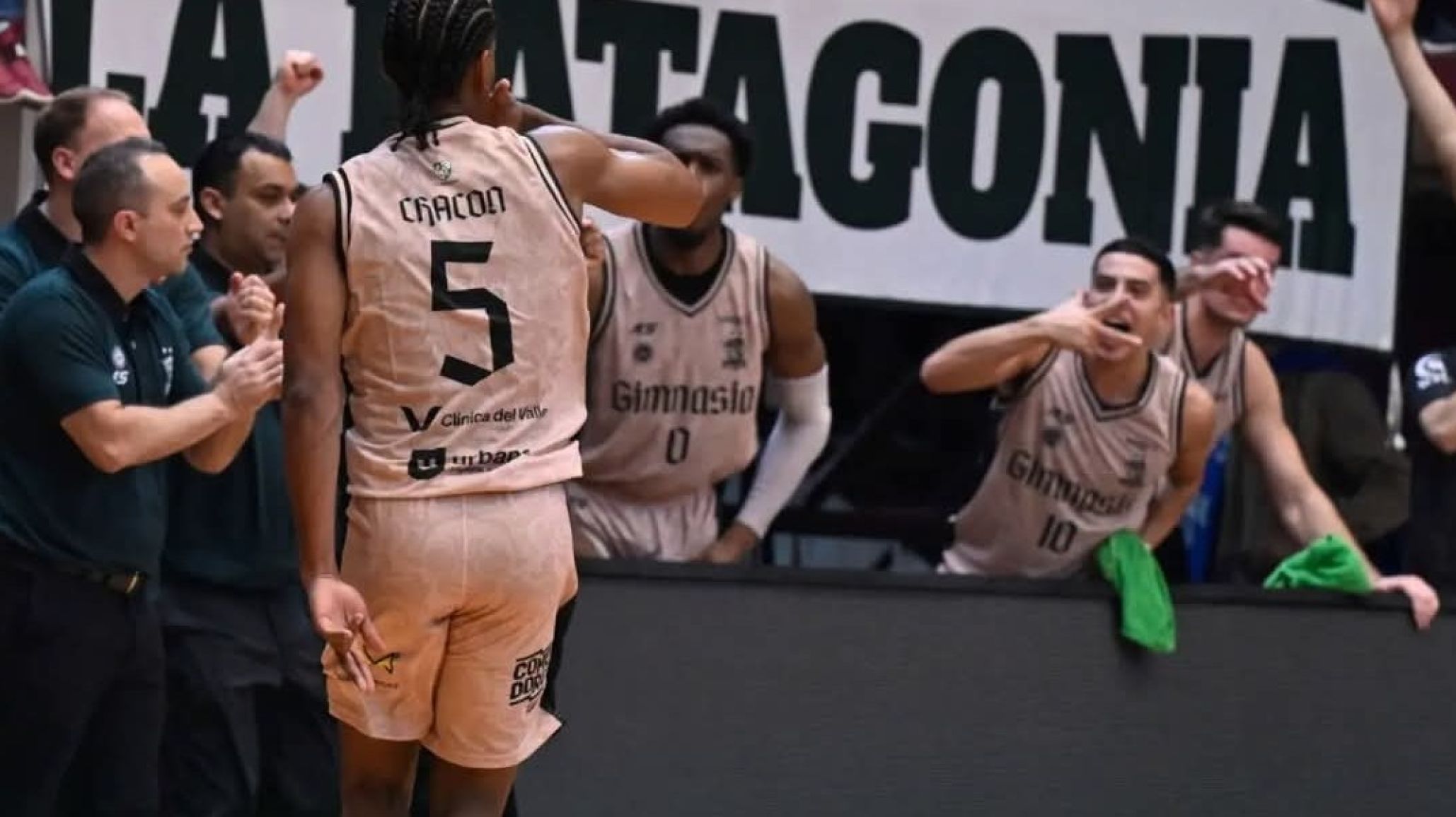 ¡Paliza del campeón! Gimnasia venció 92-74 a Lanús en el debut