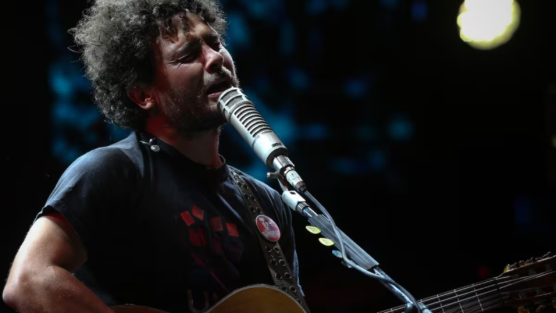 Raly Barrionuevo antes de su show en Comodoro: "La canción tiene que decir mi verdad"