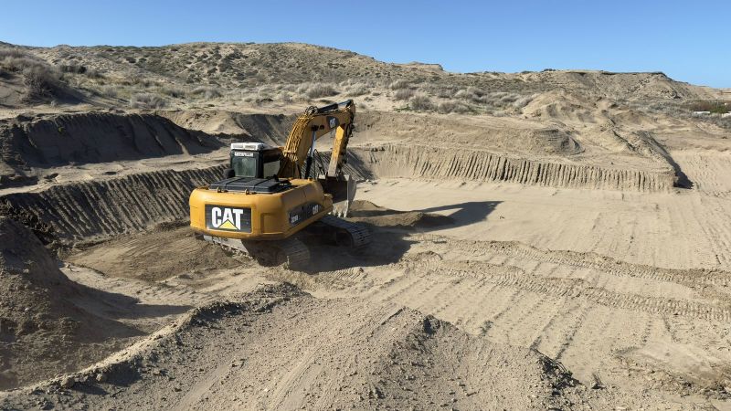 Torres destacó el inicio de obra de una nueva cisterna para fortalecer el abastecimiento del agua en Puerto Pirámides