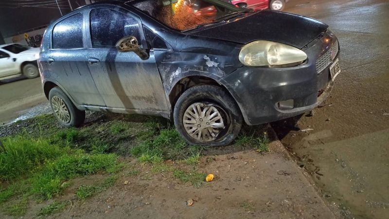 Comodoro: lo chocaron cuando viajaba con sus hijas y el otro conductor escapó