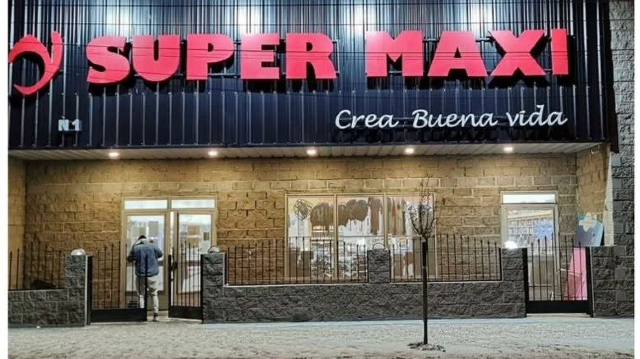 Sarmiento: imputaron a un joven acusado de robar una gorra de un supermercado