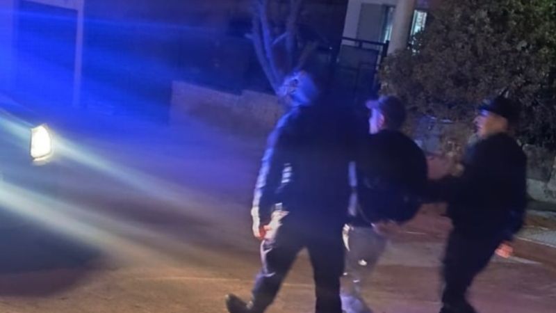 Un exinquilino ingresó a una vivienda, provocó daños y terminó detenido