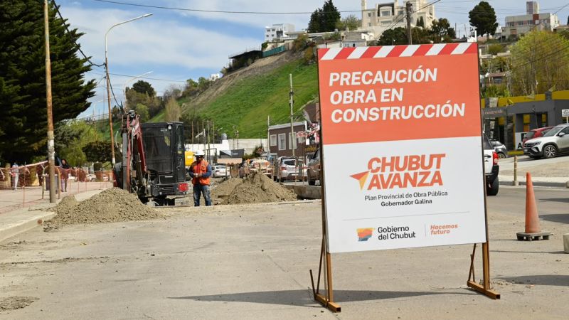 Plan Galina: Torres recorrió el enrocado del Cerro Chenque y destacó el avance de obras clave para Comodoro Rivadavia