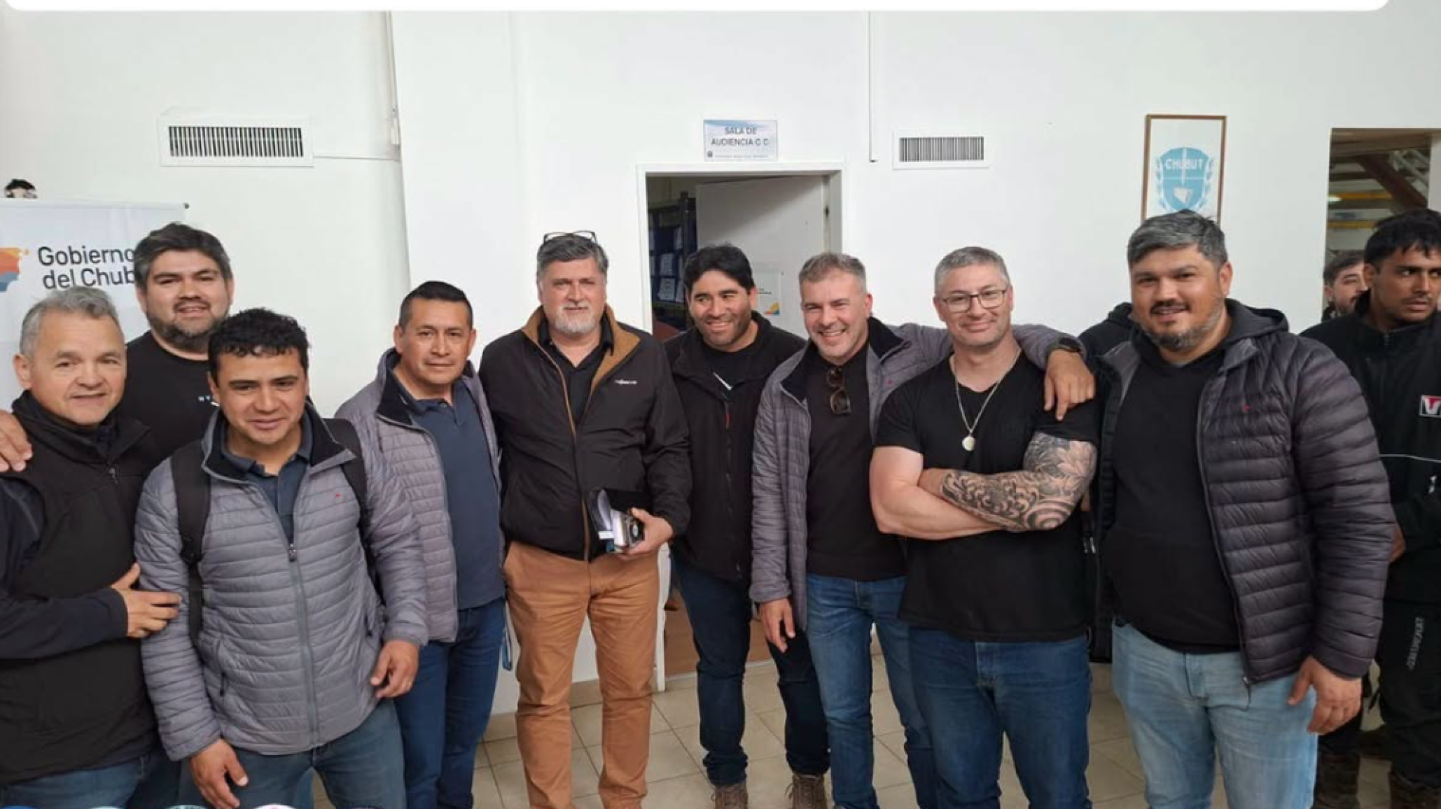 PECOM absorbió 50 trabajadores de Vientos del Sur en Manantiales Behr: la primarización de servicios avanza en el Golfo San Jorge