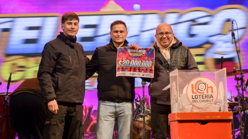 La T y La M y Aneley hicieron vibrar a más de 10 mil personas y el Telebingo entregó $ 20 millones en 28 de Julio