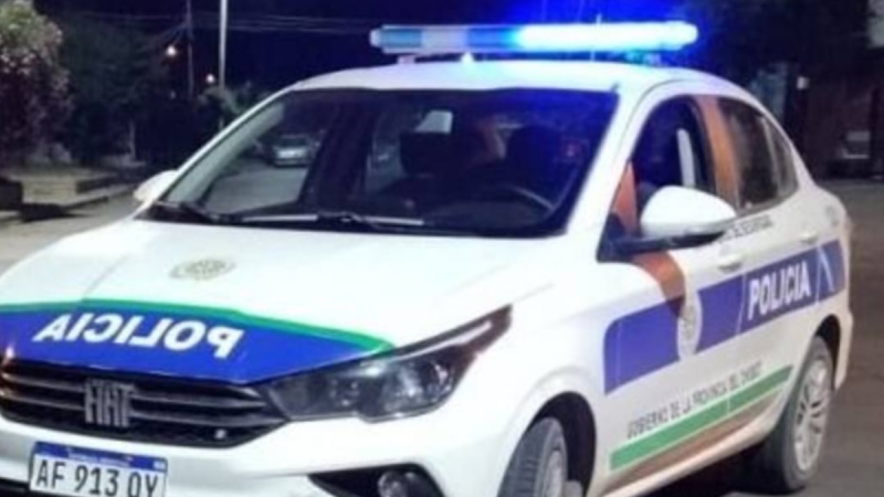 Comodoro Rivadavia: amenazó a un hombre para robarle el celular y fue detenido en barrio Moure