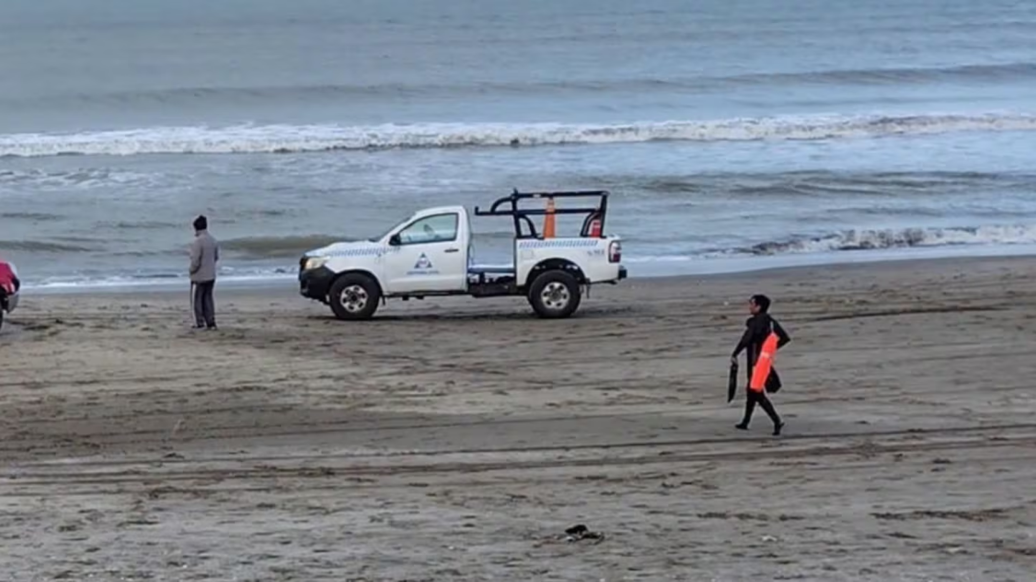 Hallaron muerto a uno de los kayakistas que había desaparecido durante un temporal