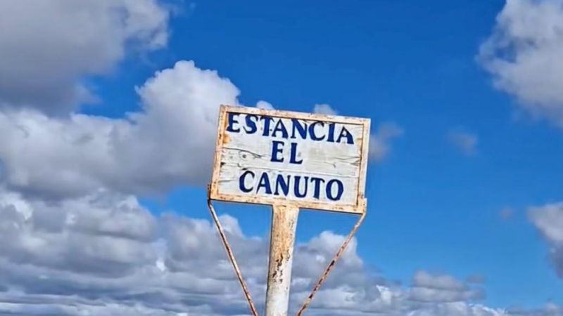 El mensajero rural anunció su nacimiento por radio y 46 años después volvió al lugar donde su papá recibió la noticia