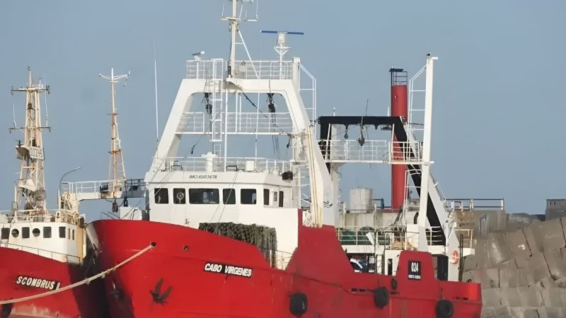 Segunda tragedia en pocos meses en el mismo pesquero: murió un marinero en el Cabo Vírgenes, que había salido de Puerto Madryn