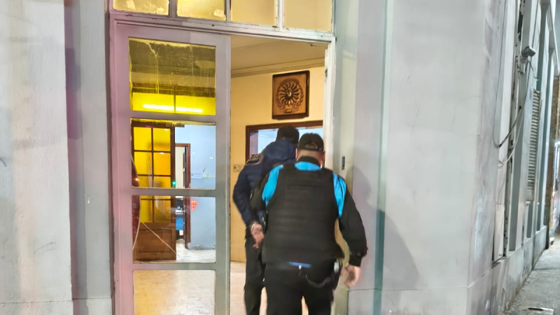 Lo identificaron durante un control y descubrieron que tenía un pedido de captura