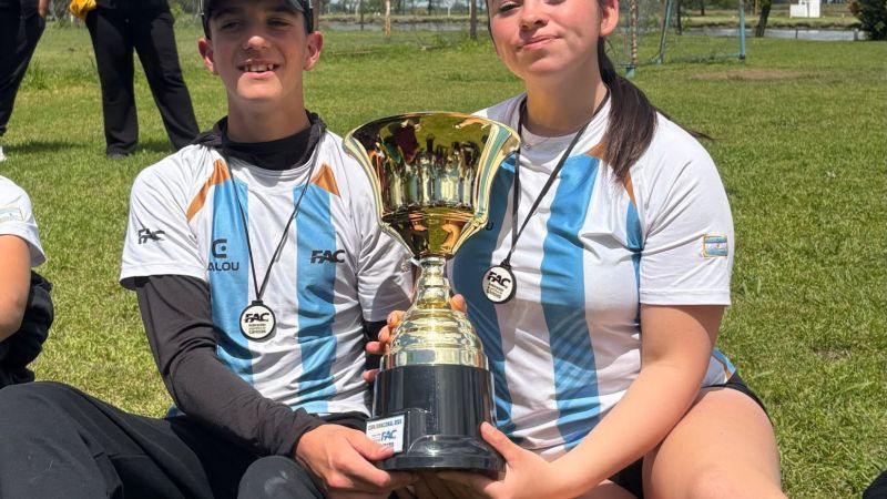 Dos jóvenes chubutenses se consagraron campeones de la Copa Binacional de Canotaje