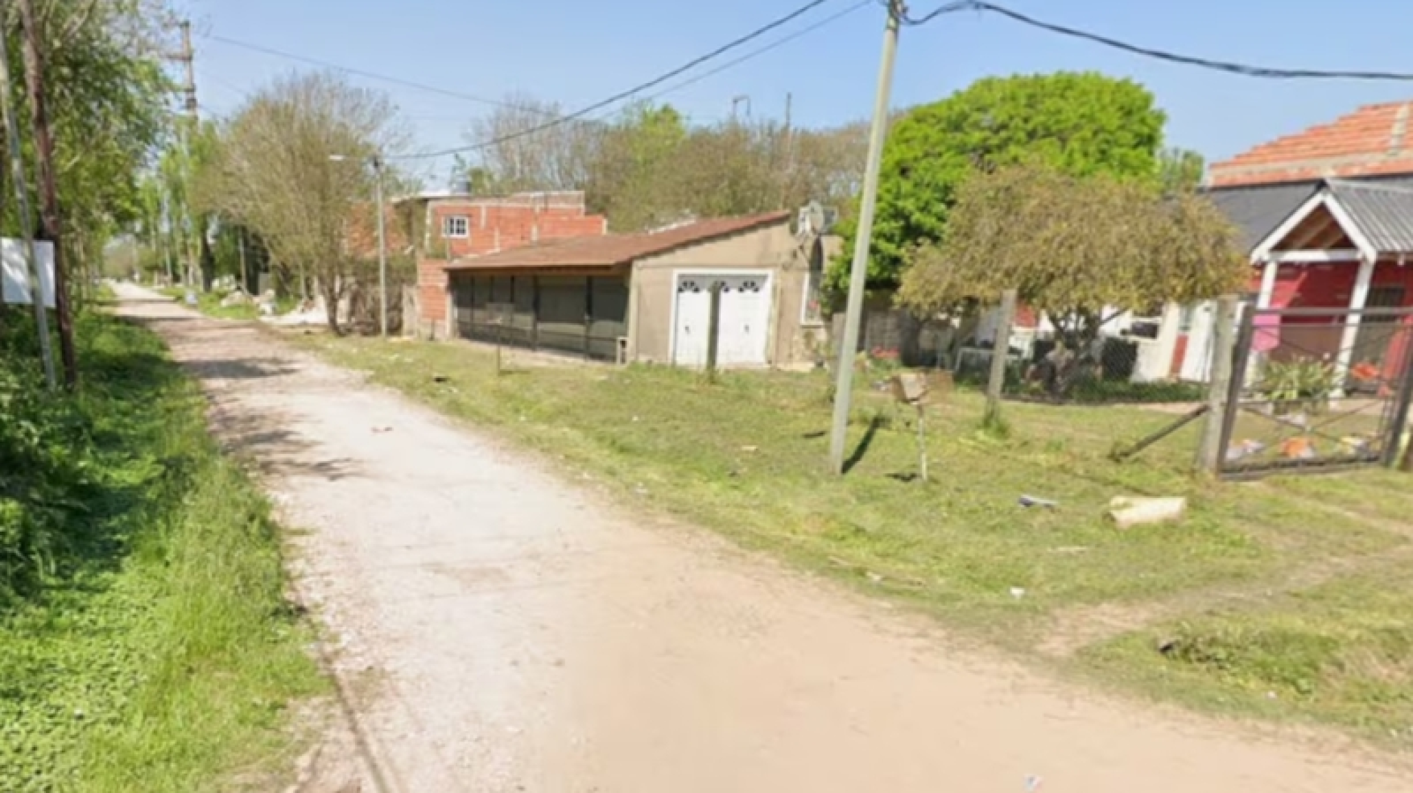 Masacre en Monte Grande: mató a balazos a su pareja, a su hijo de 11 años y a su madre, y se suicidó arrojándose a un camión