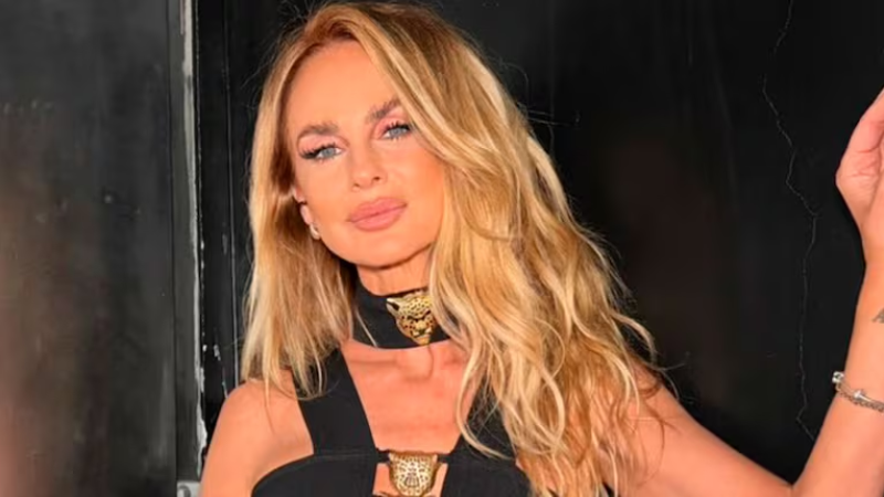 Polémica y revuelo en redes: Sabrina Rojas confesó que un joven futbolista de 19 años intenta seducirla