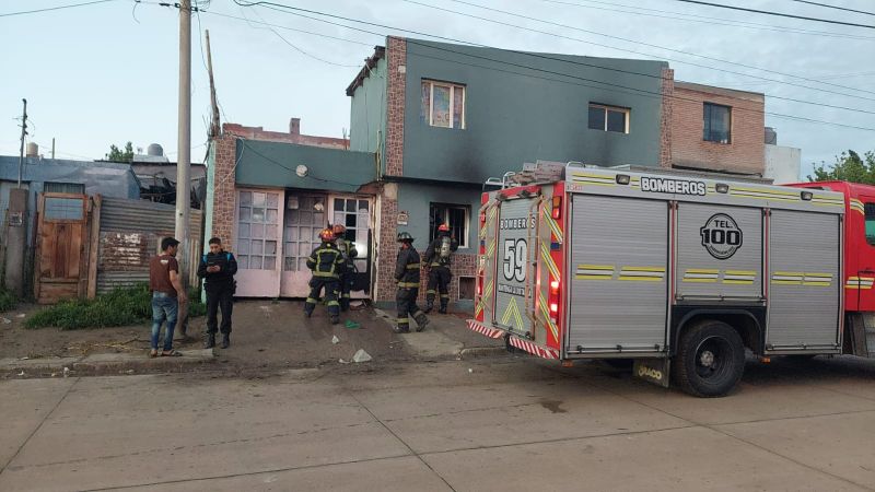 Viernes agitado en Máximo Abásolo: un incendio movilizó a los bomberos a las 6 de la mañana