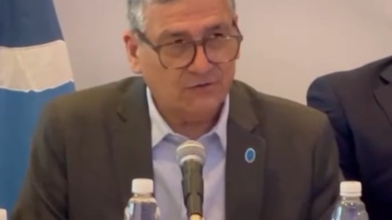Fleitas convocó a legisladores de todos los partidos en Comodoro: "Está en juego la educación del futuro"