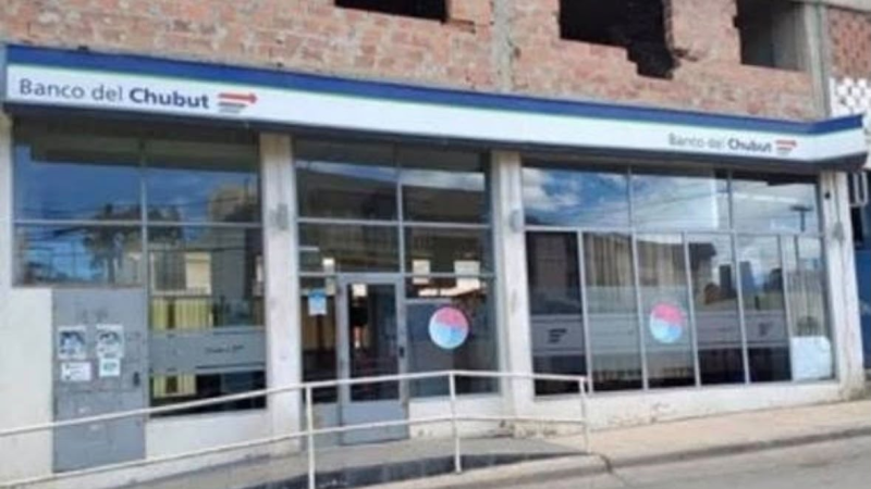 Una sucursal del Banco del Chubut dejará de atender en Comodoro: ¿qué pasará con los vecinos que realizan sus trámites allí?