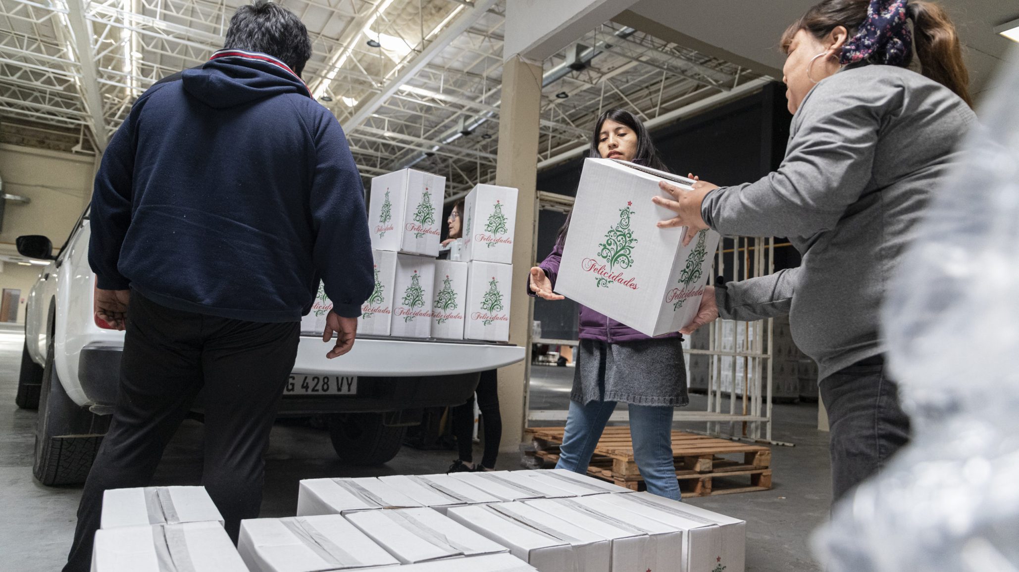 Standart Norte: robaron el celular a una vecina que trabajaba en las inscripciones para las cajas navideñas