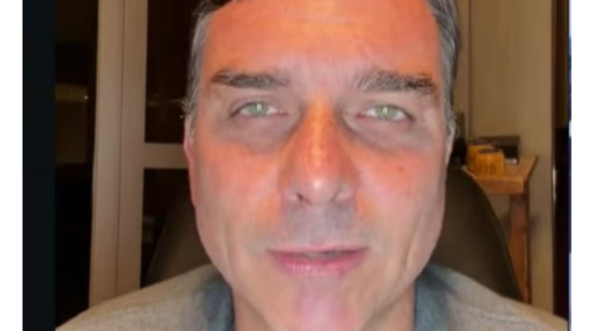 Flávio Bolsonaro dijo que "perdió frente al sistema" y anunció que seguirá activo desde el Congreso