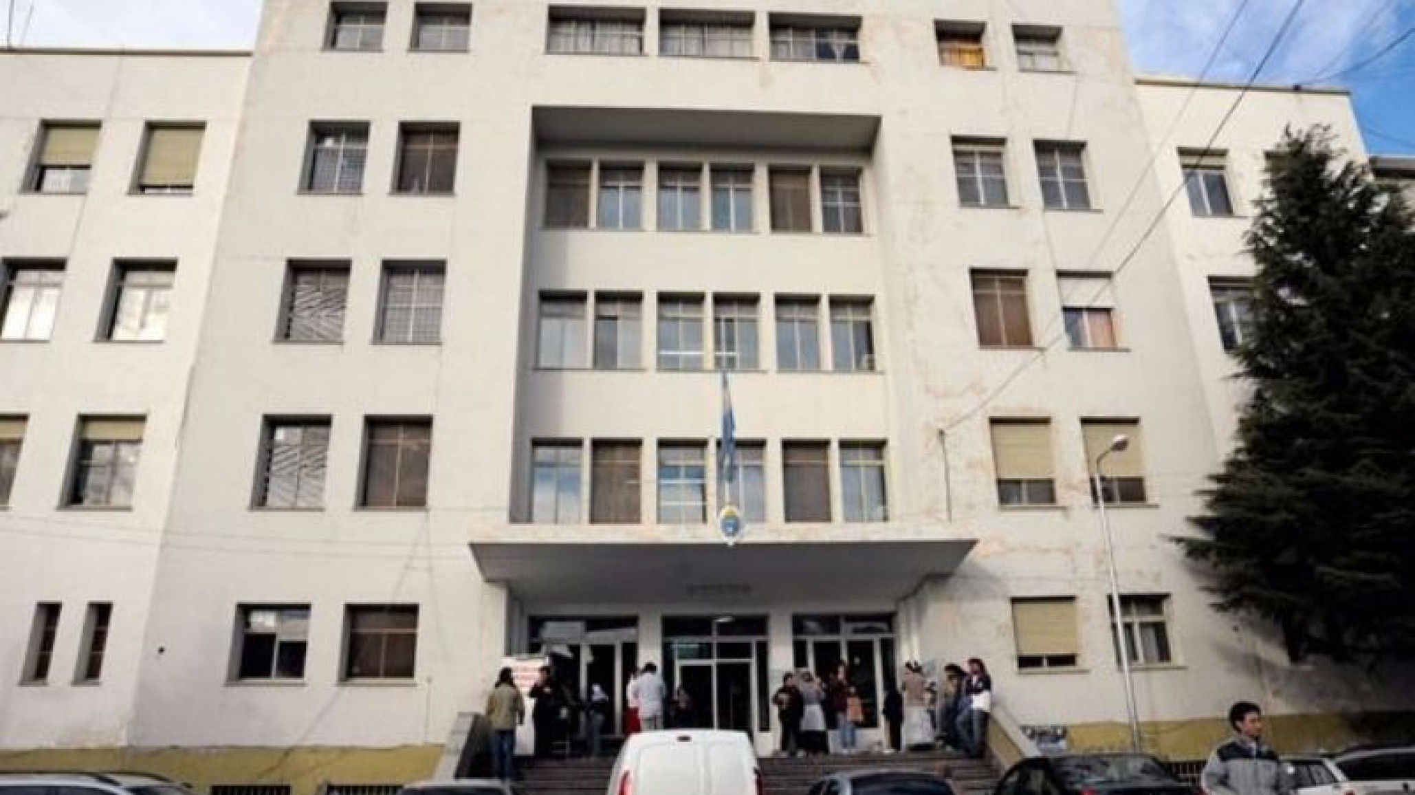 El Hospital Regional continúa con retención de servicios en casi la totalidad de las áreas