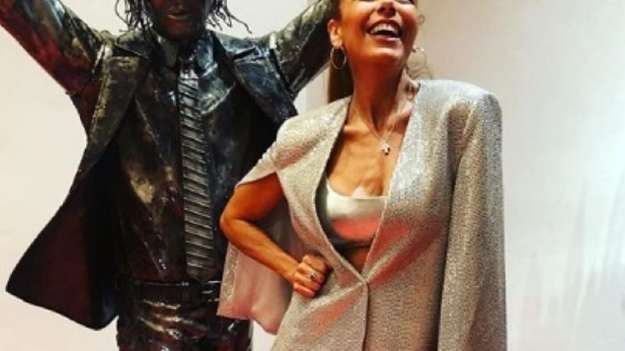 Ileana Calabró mostró nuevas fotos de Mirko y de su viaje a Praga