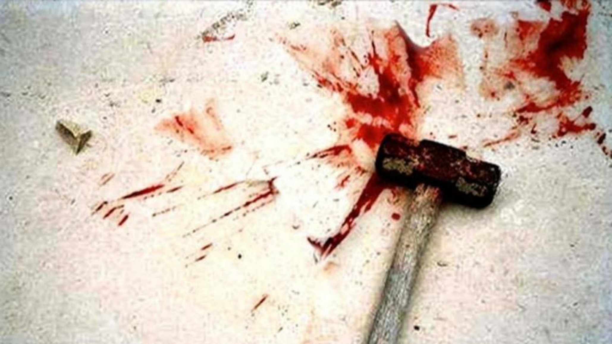 Asesinó a su hijo autista: lo golpeó más de 30 veces con un martillo