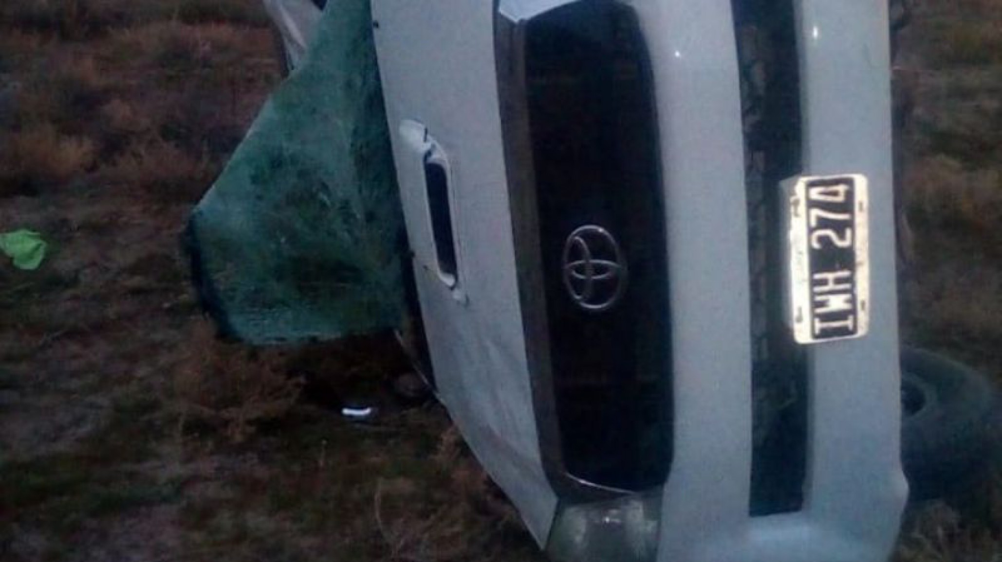 Tuvo un vuelco de película y salió ileso