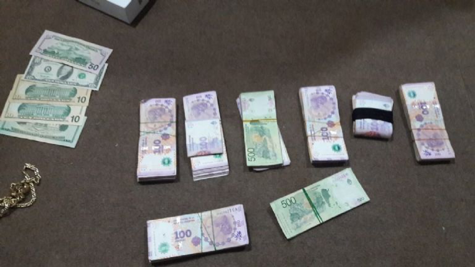 Realizaron dos allanamientos en Rawson por estafas a ancianos: recuperaron $100.000