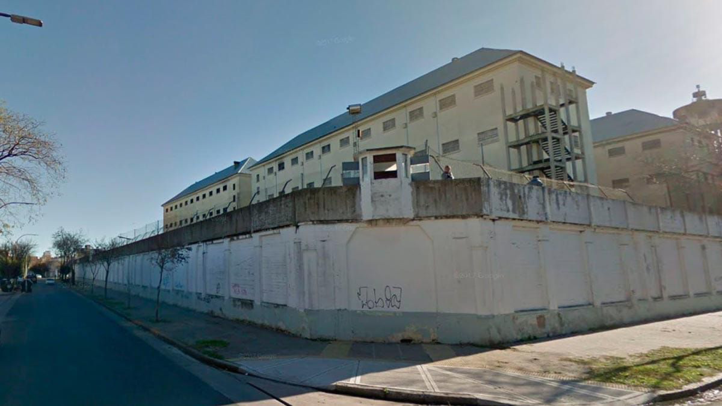 Motín Devoto: Dos presos con Covid19 y uno quedó parapléjico