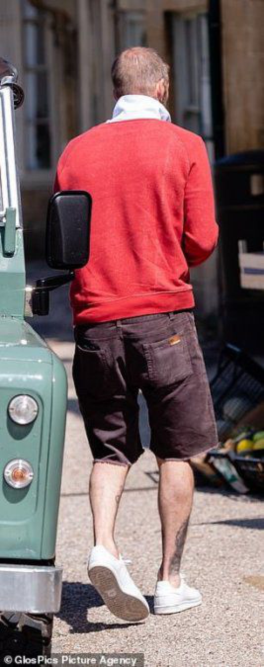 David Beckham reapareció con un look que desmiente su presunto trasplante de pelo