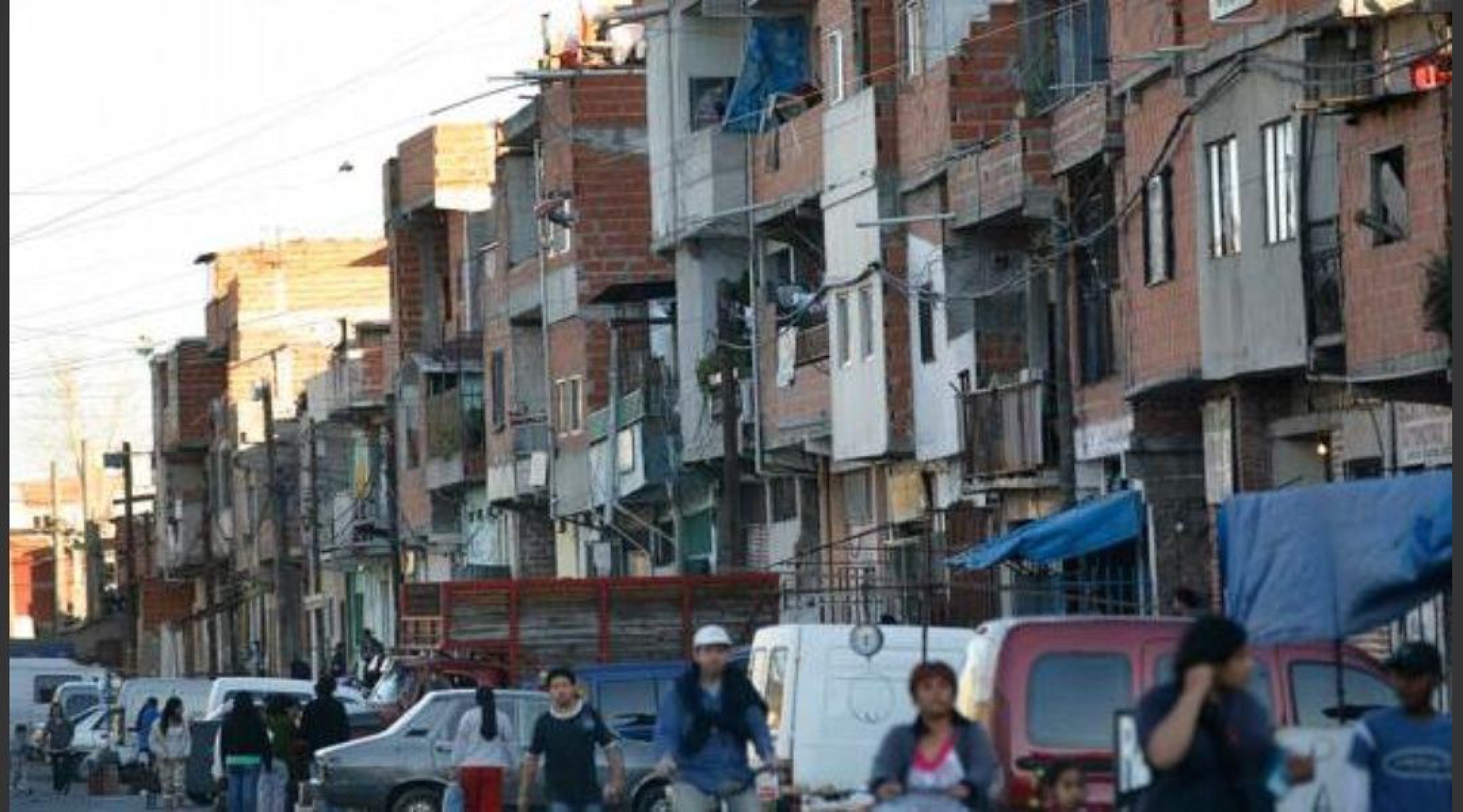 Las Villas Porteñas: Casi 700 casos confirmados de Covid-19