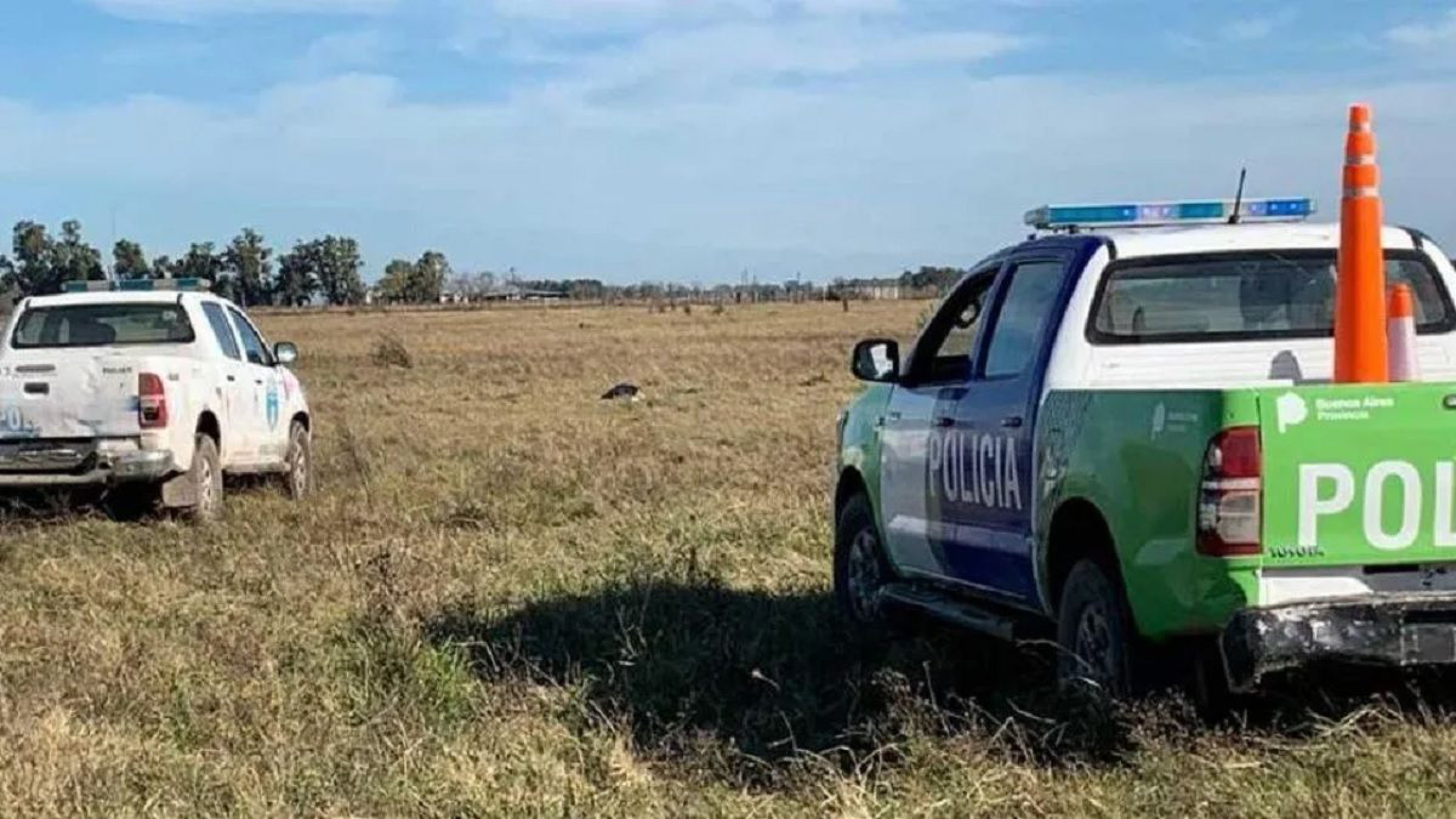 Estaba cazando liebres con sus amigos y el dueño del campo lo mató
