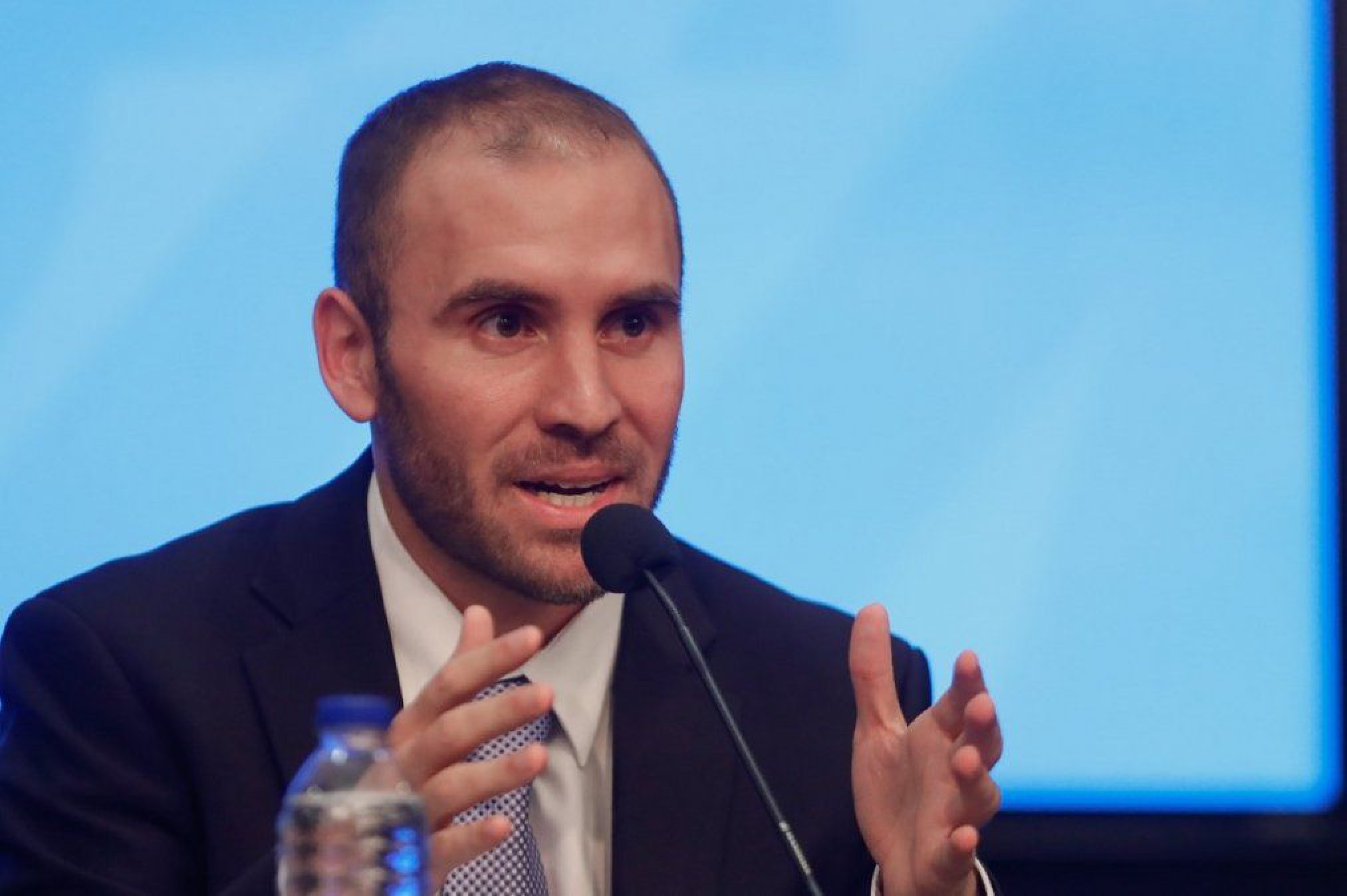 Martín Guzmán saludó a los trabajadores estatales por su día