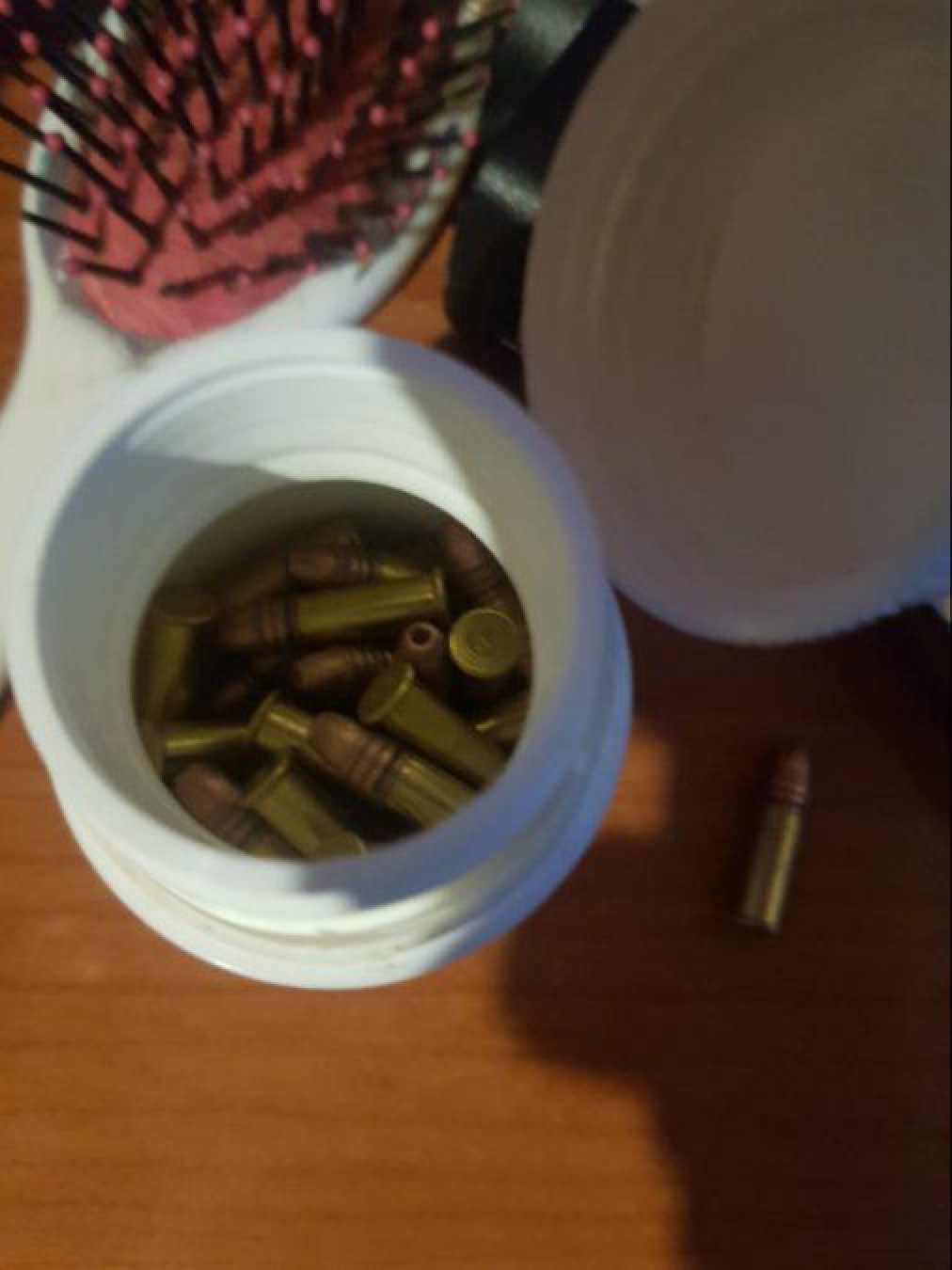 Acordó encontrarse con una mujer por Facebook: en el lugar intentaron robarle y le dispararon tres veces