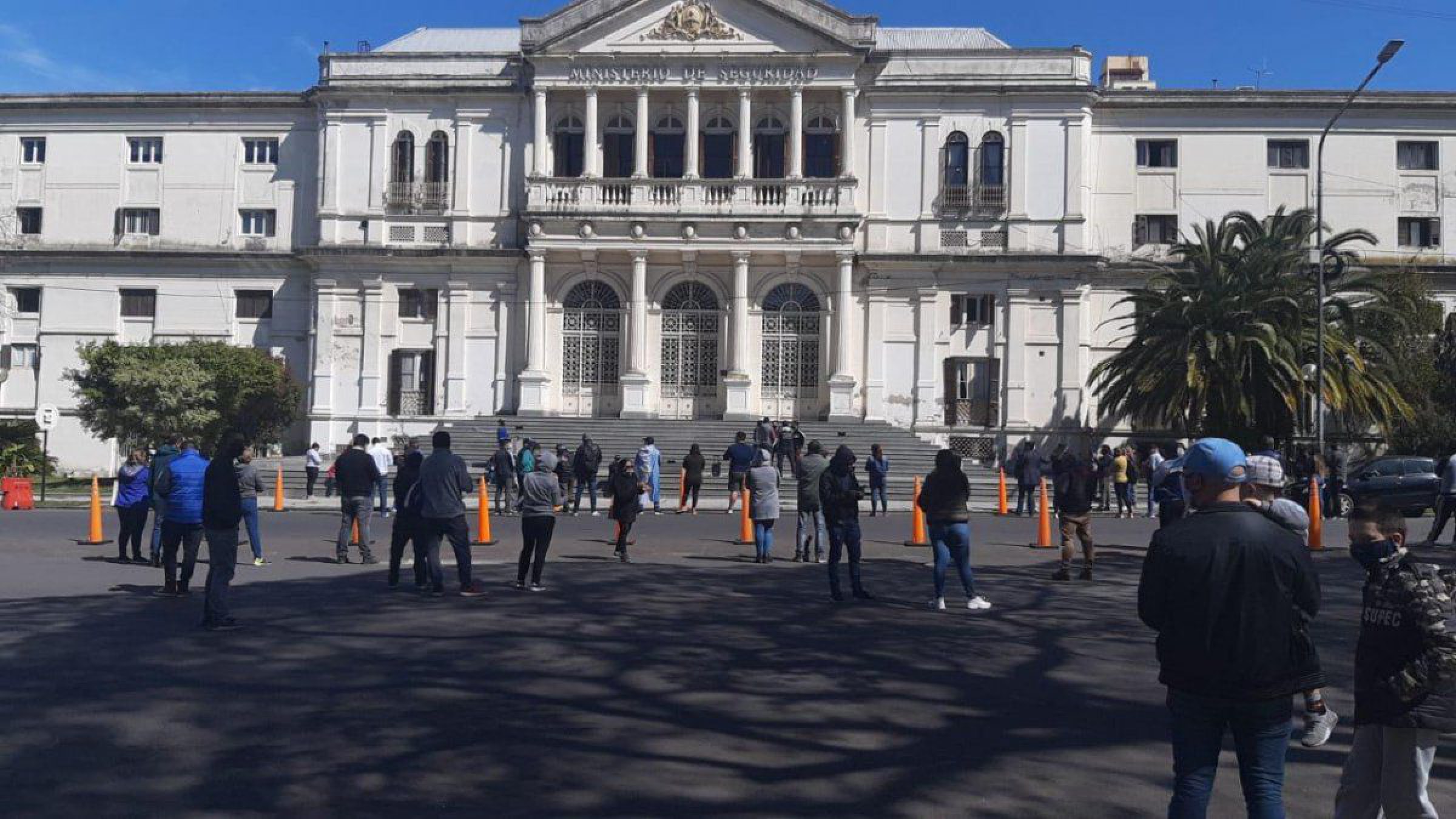 Roberto Baradel habló sobre la manifestación de los policías: ”es agitado por la derecha de Macri y Vidal”