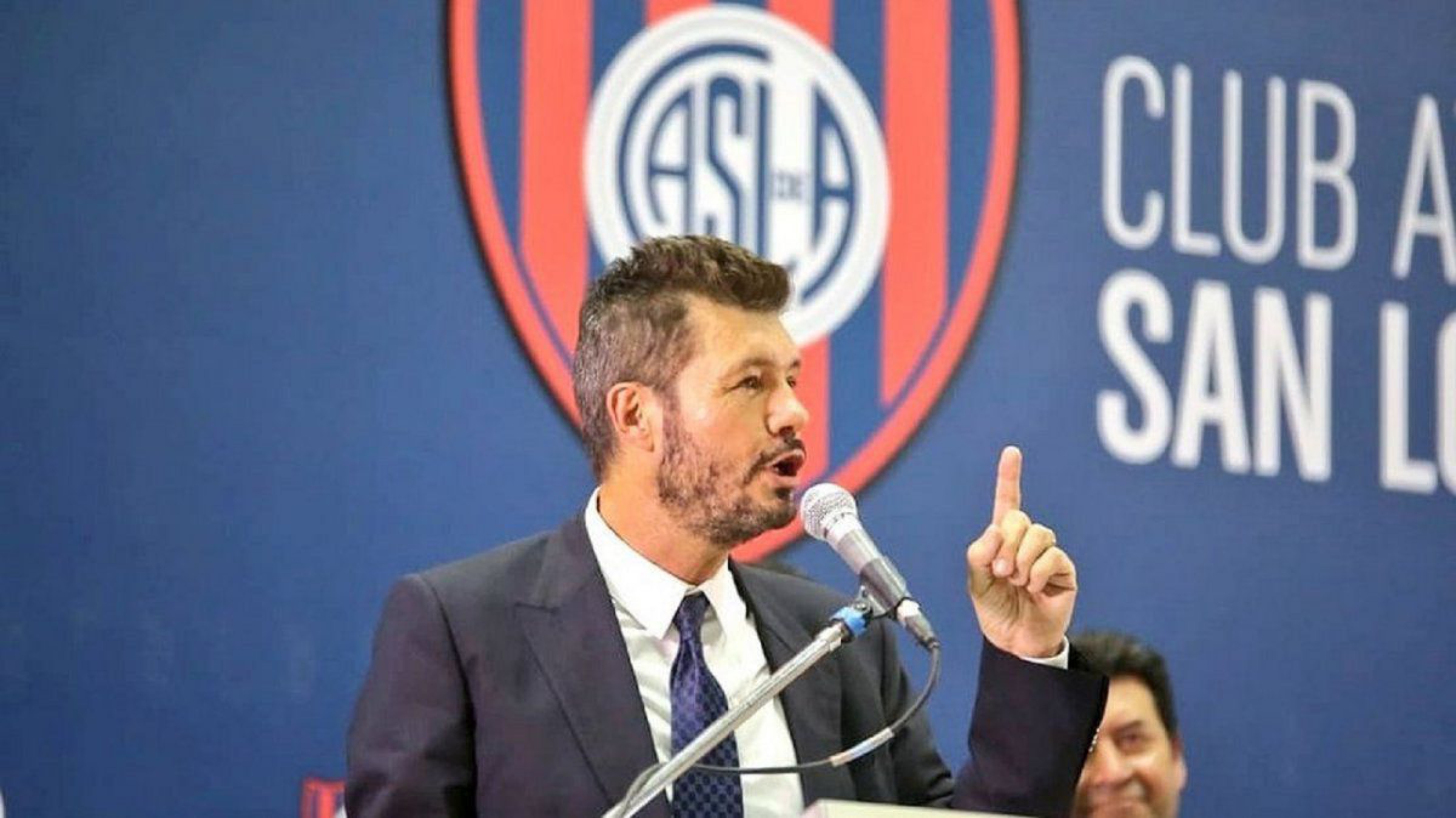 Marcelo Tinelli ¿Pidiendo trabajo por Twitter?