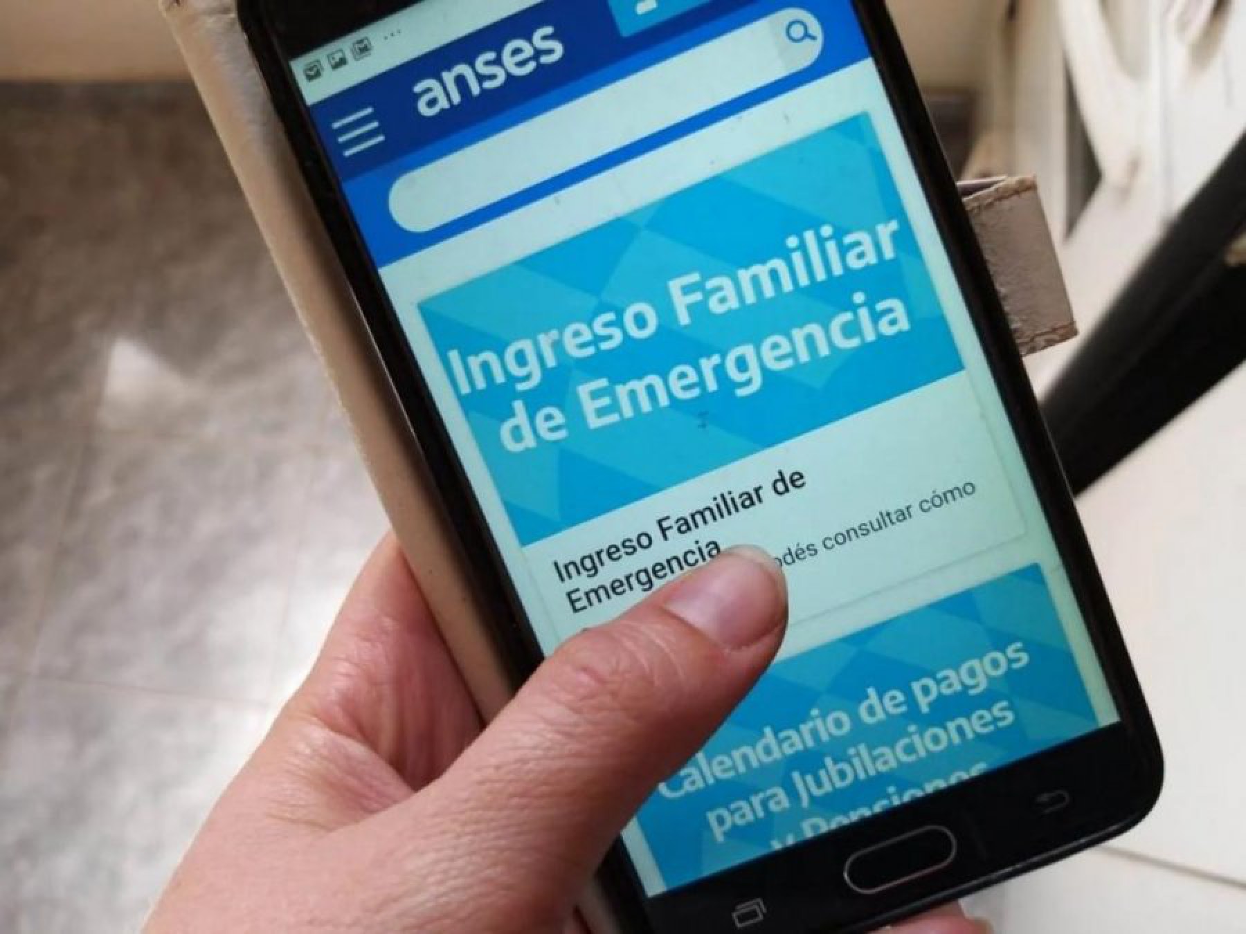 IFE: Nuevas limitaciones para los beneficiarios