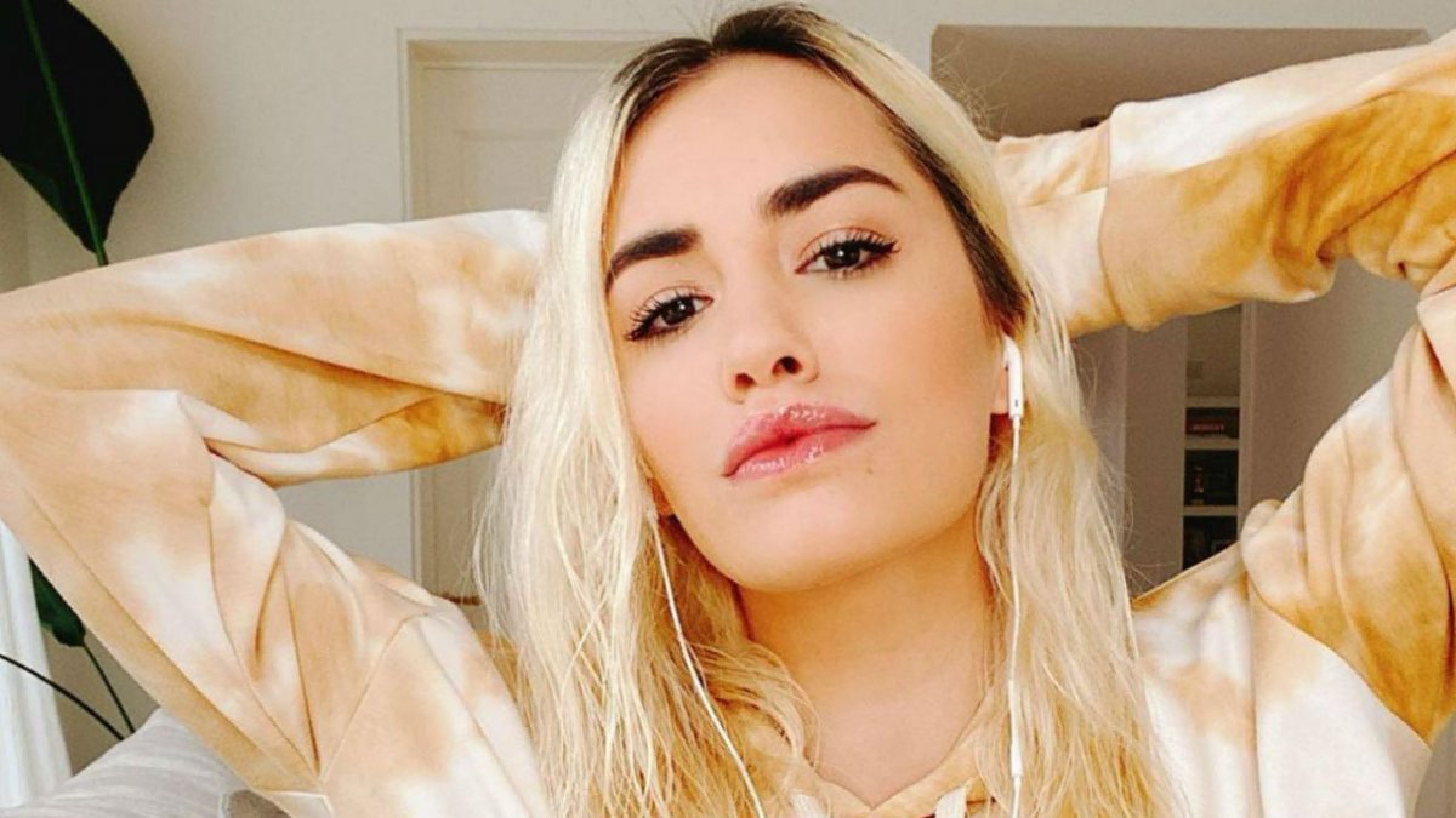 Lali Espósito anunció su separación “Con Santi…”